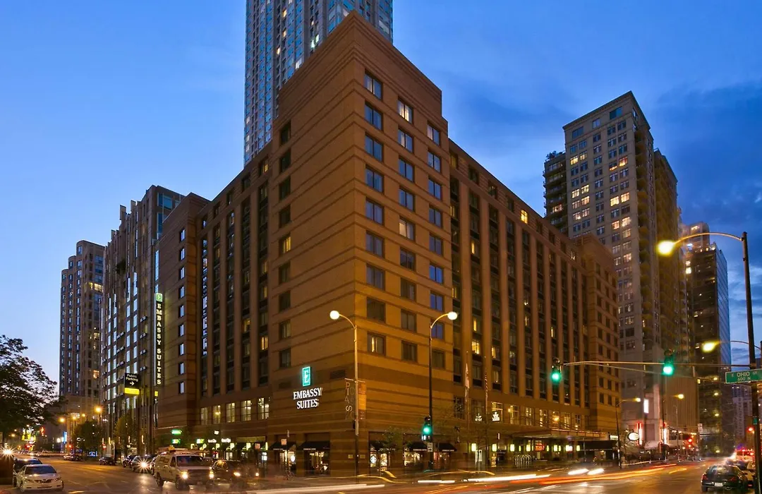 Embassy Suites Chicago - Downtown River North-1
